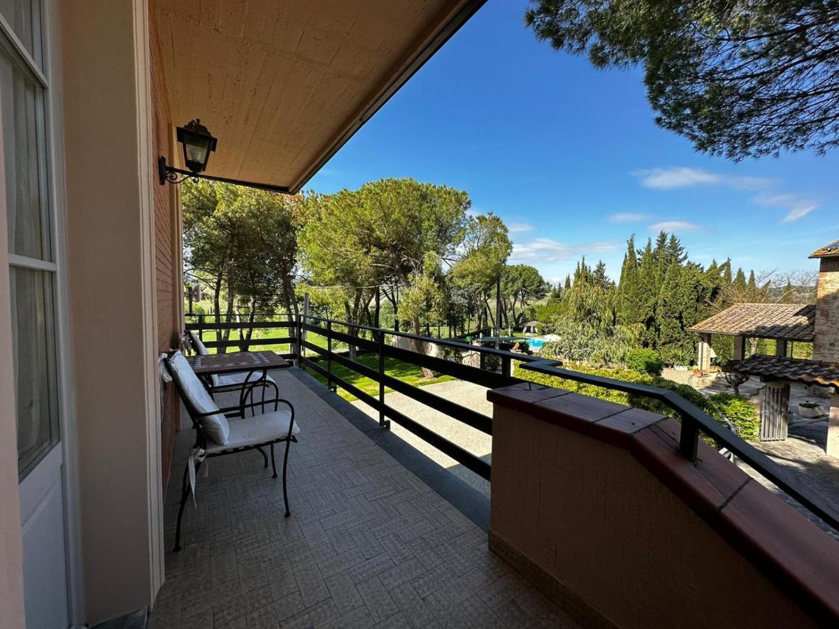 Azienda Agricola E Agriturismo Vallorsi Terricciola 外观 照片