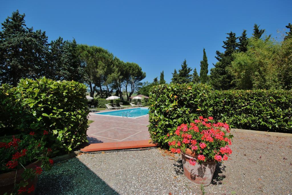 Azienda Agricola E Agriturismo Vallorsi Terricciola 外观 照片