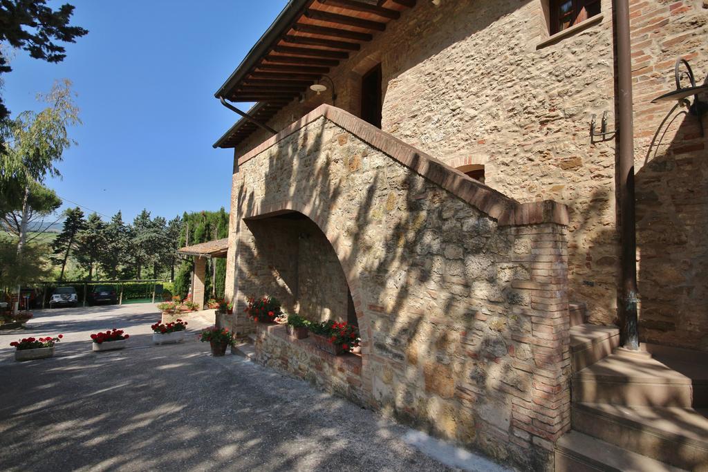 Azienda Agricola E Agriturismo Vallorsi Terricciola 外观 照片
