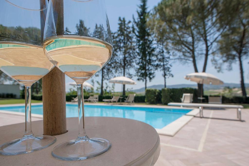 Azienda Agricola E Agriturismo Vallorsi Terricciola 外观 照片